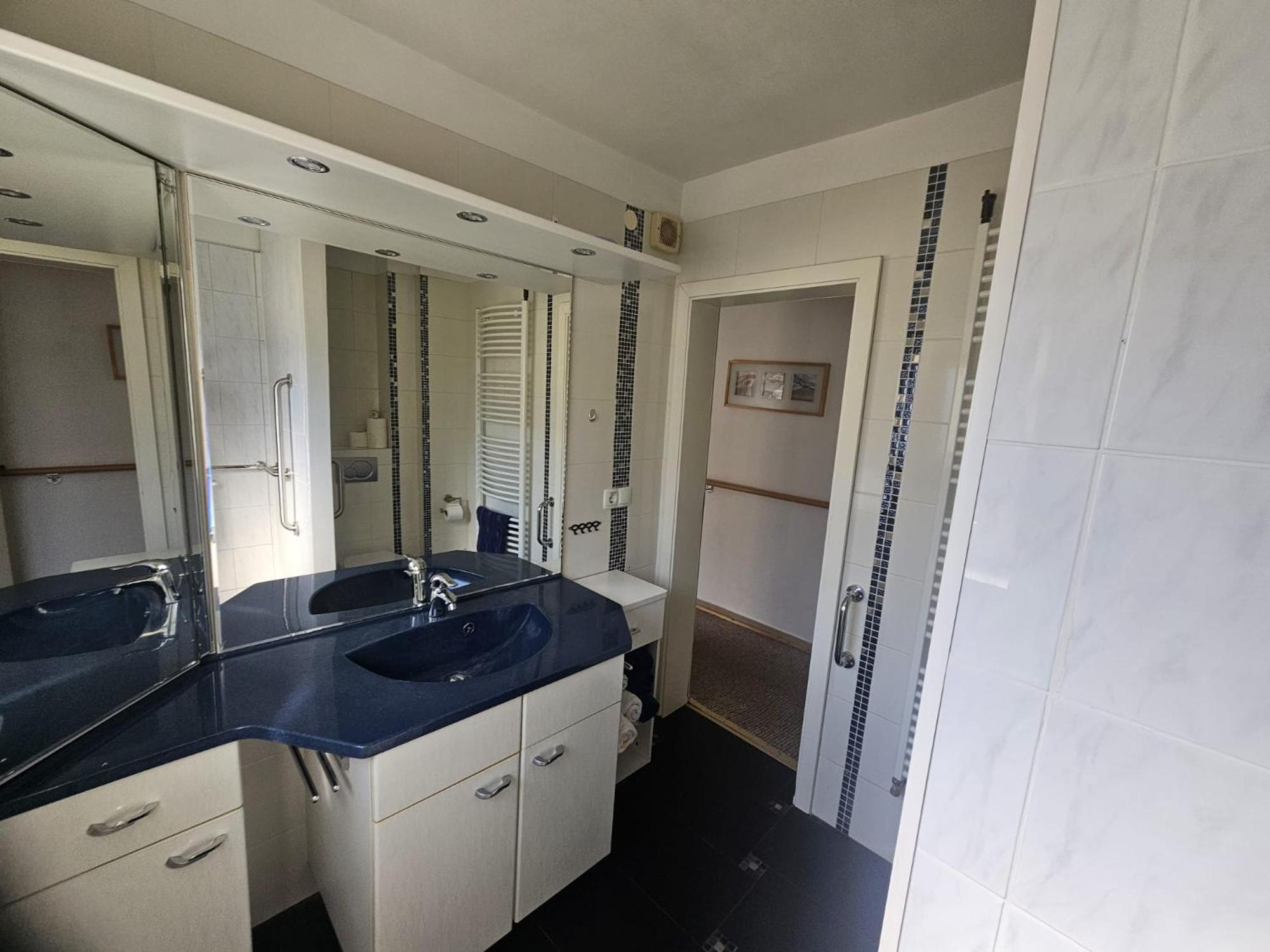Schoene Vollmoeblierte Wohnungen In Kassel - Forstfeld Ngoại thất bức ảnh